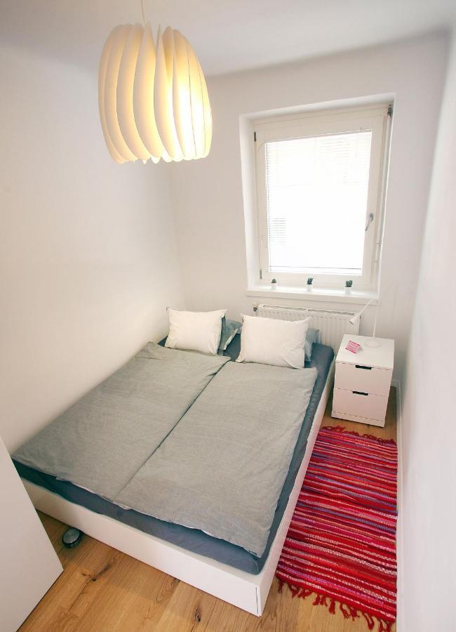 Quiet & Stylish Apartment In Vienna For 4 Guests ภายนอก รูปภาพ